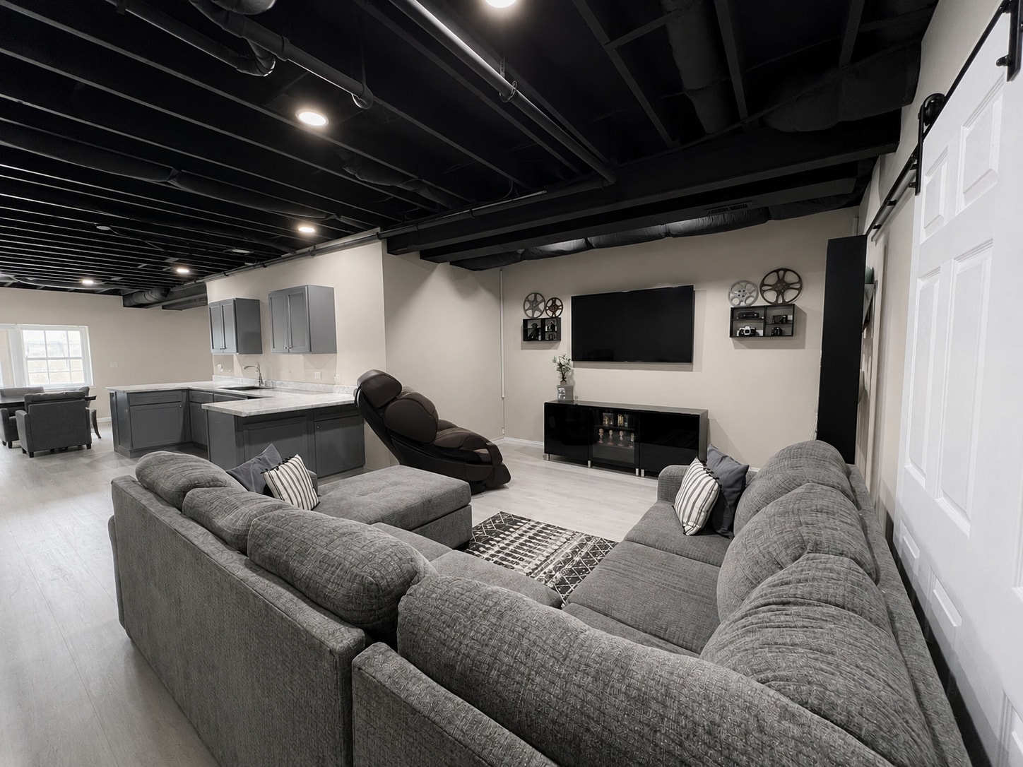 Basement 06