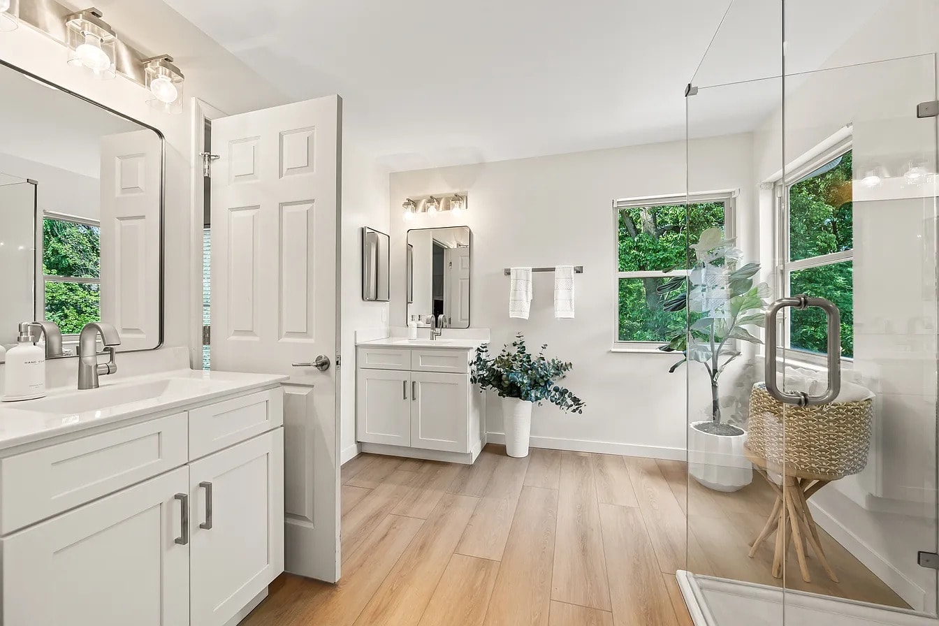 Bathroom 13 1